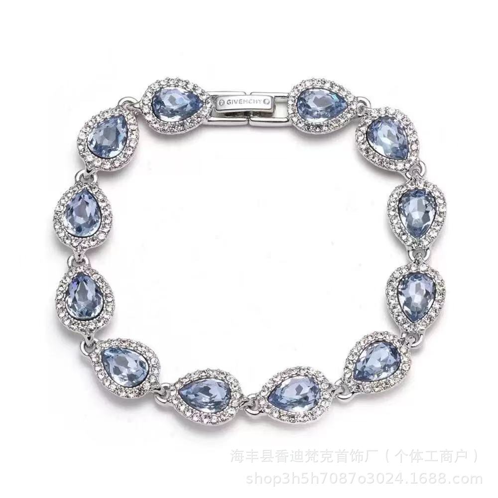 Cubic zirconia tennis bracelet – styling view 47