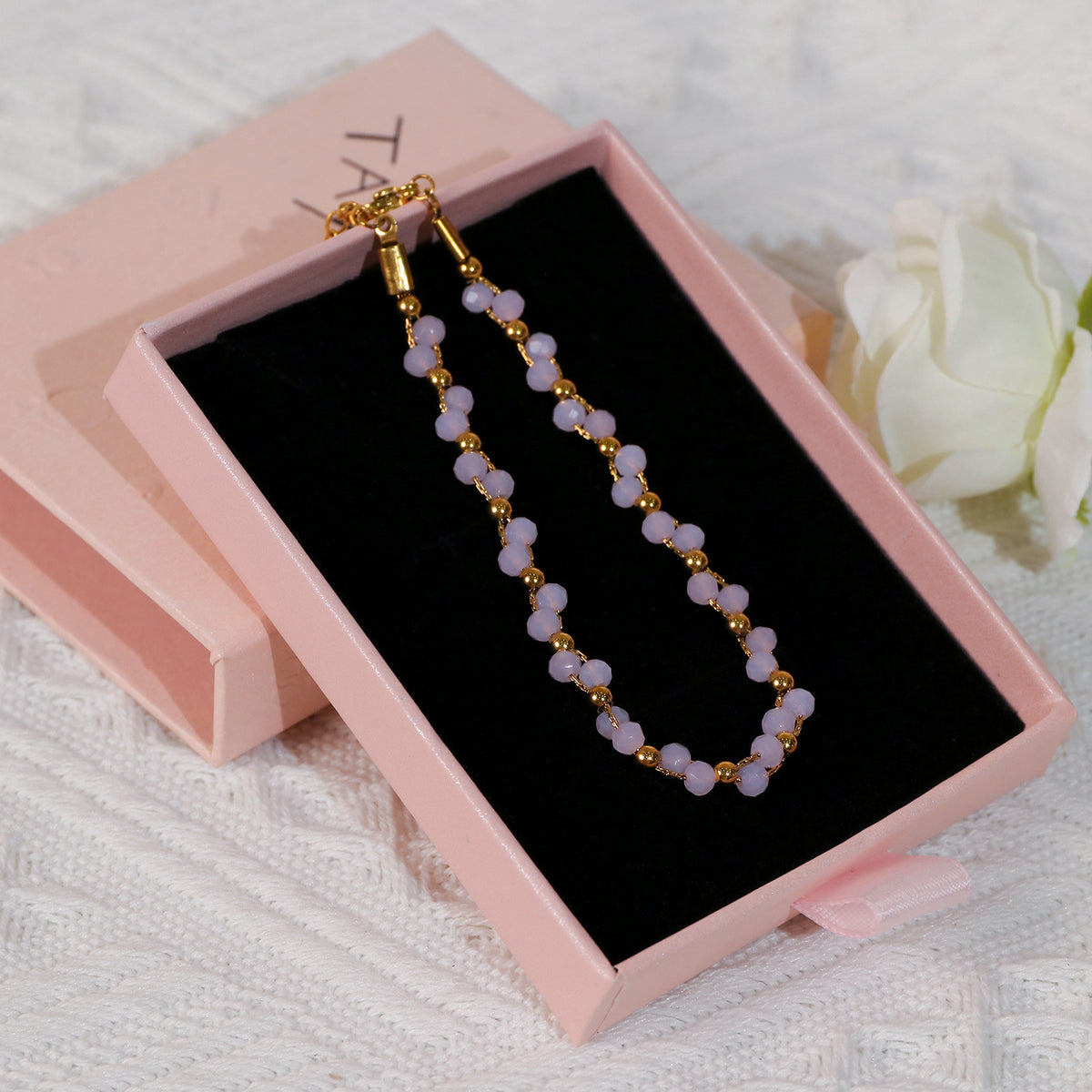 Handmade rose quartz beaded bracelet with 18K gold plated accents – styling view 15